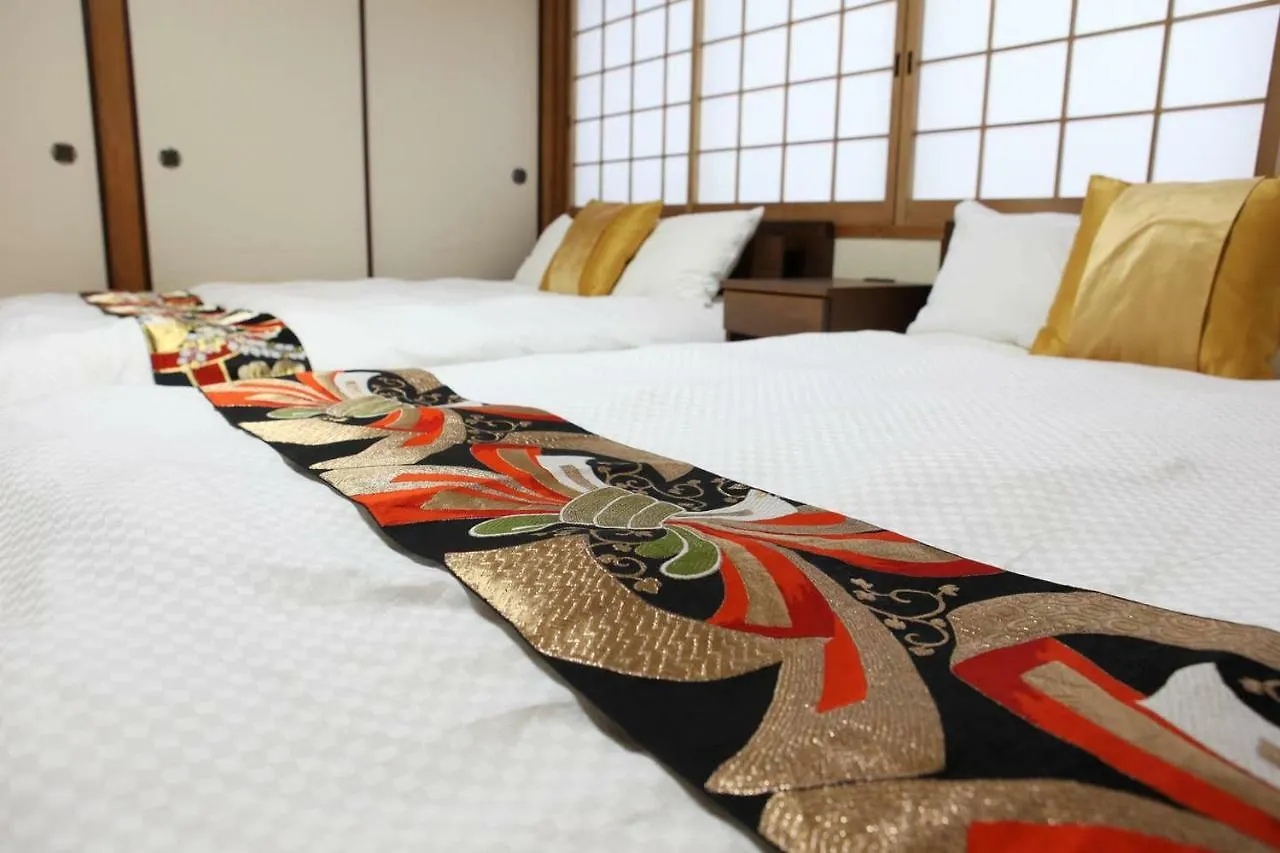 衢壌乃宿great House Osaka 0*,  Japan